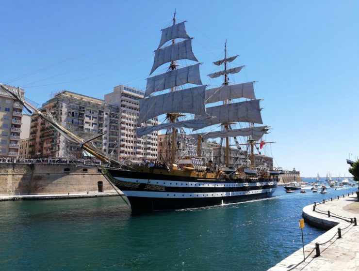 Nave Amerigo Vespucci Taranto 22 08.2020