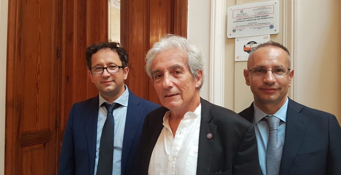 Prof. Giovanni Finocchio, Prof. Albert Fert, premio Nobel per la Fisica, prof. Mario Carpentieri del Poliba