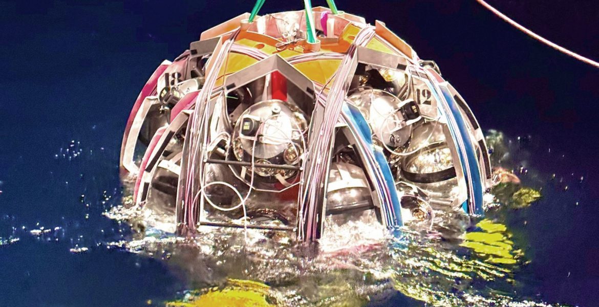 Il telescopio sottomarino KM3NET