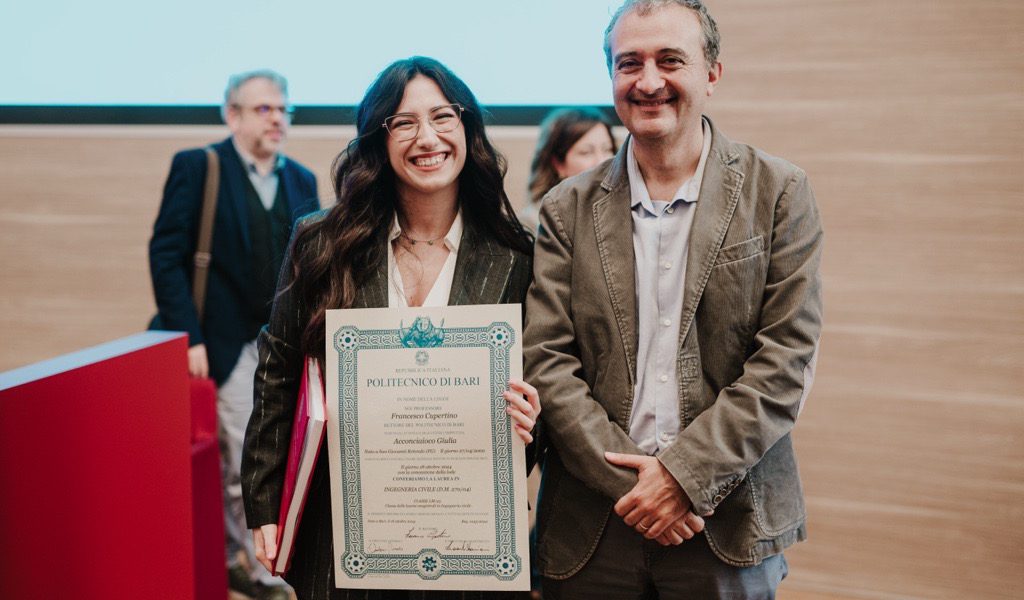 Giulia Acconciaioco con prof. Vito Iacobellis